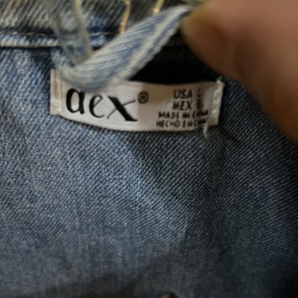 Pre-Owned Dex Girls, size L jean jacket with floral print. - Picture 2 of 4